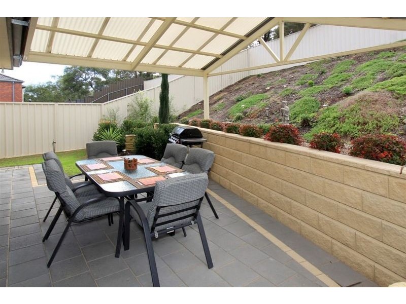 7 Manos Court, Seacliff Park SA 5049
