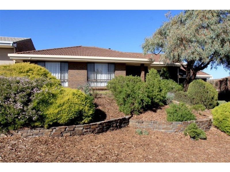 25 Moor Crescent, Hallett Cove SA 5158