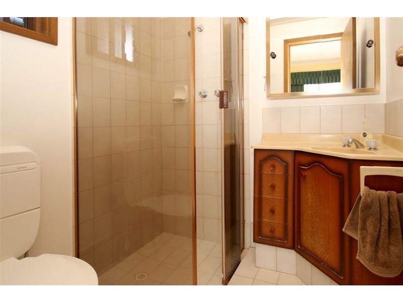 25 Moor Crescent, Hallett Cove SA 5158