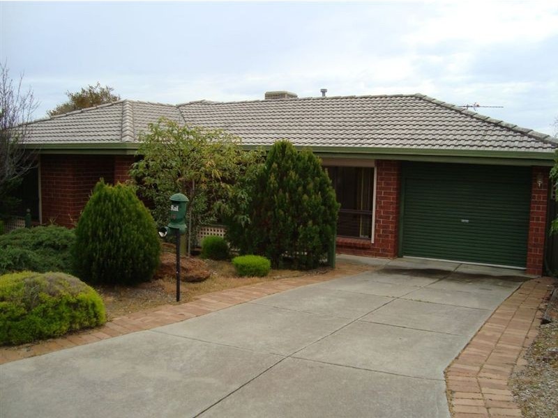 16 Apollo Drive, Hallett Cove SA 5158