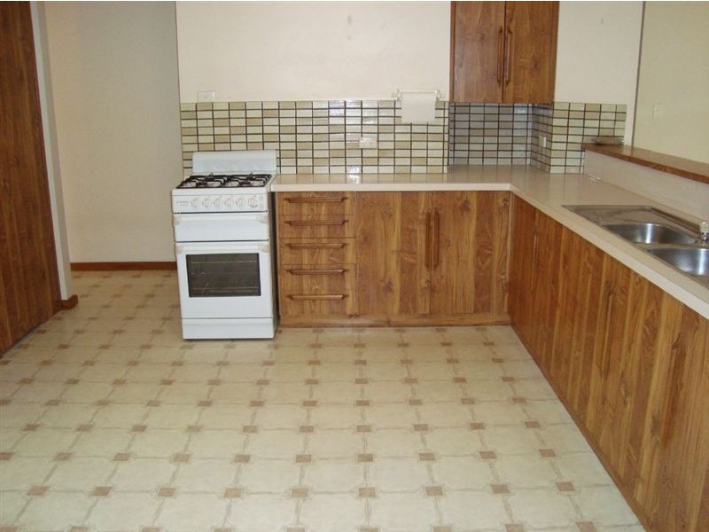 16 Apollo Drive, Hallett Cove SA 5158