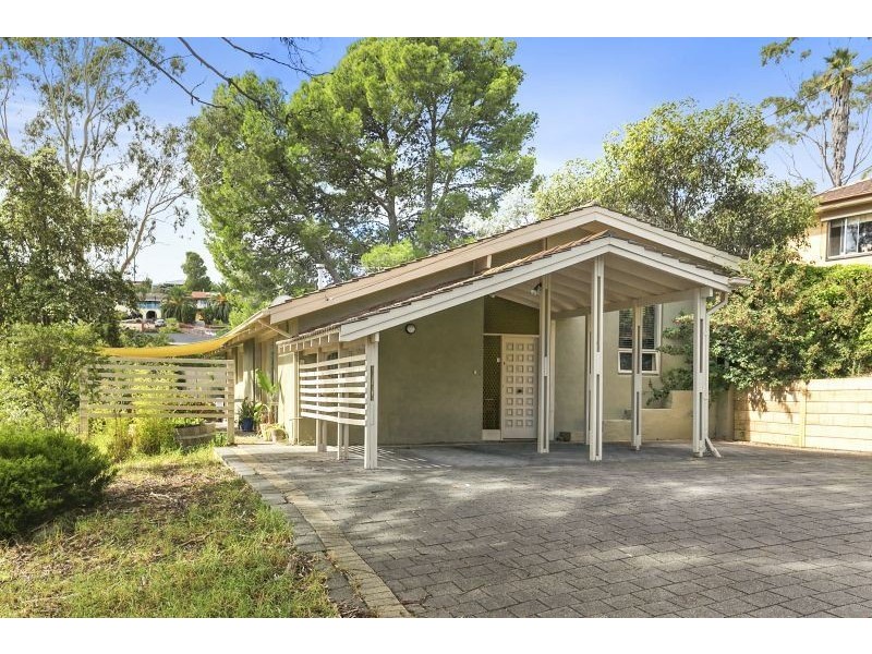 4 Kara Road, Seaview Downs SA 5049