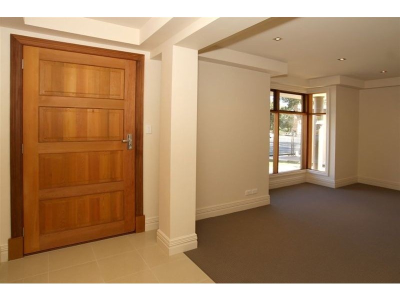 1a Vine Lane, Glen Osmond SA 5064