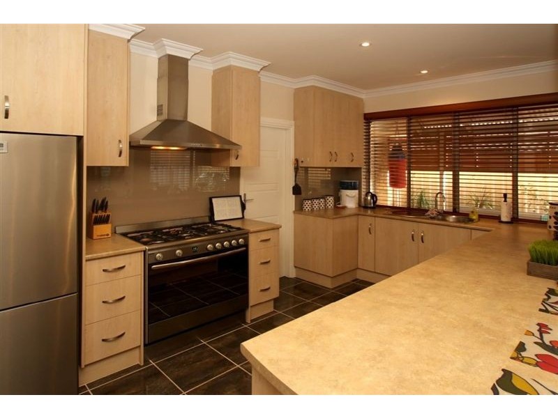 17 Jamieson Street, Moana SA 5169