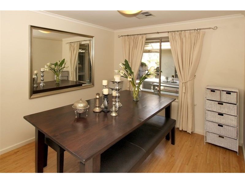 9 Peera Street, Hallett Cove SA 5158