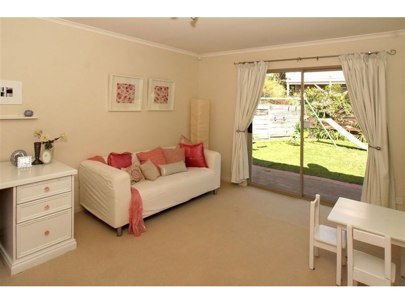 9 Peera Street, Hallett Cove SA 5158