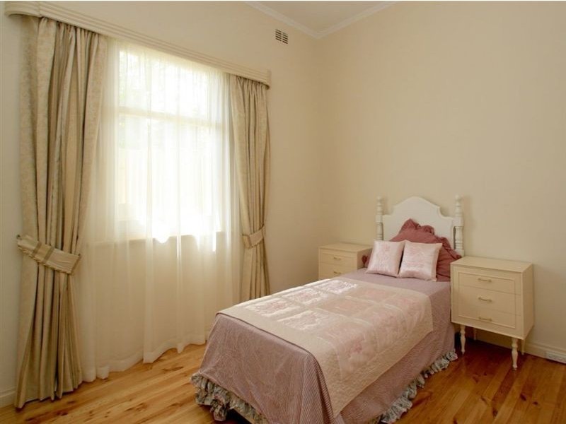 1 Neston Avenue, North Plympton SA 5037