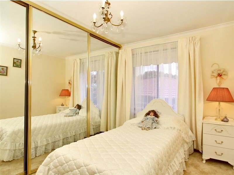 4 Balandra Street, Hallett Cove SA 5158