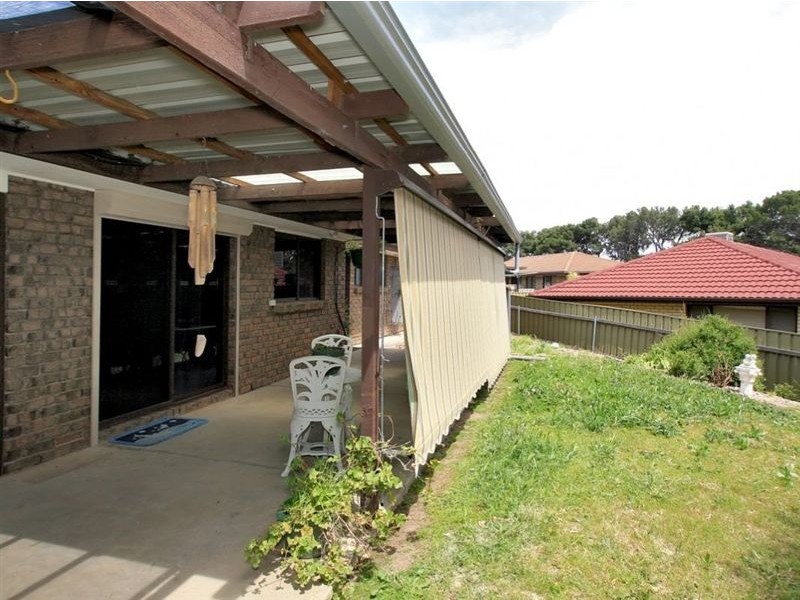 4 Balandra Street, Hallett Cove SA 5158