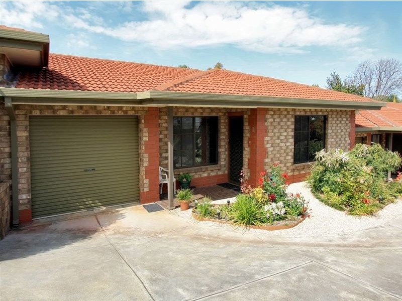 2/2 Gilbertson Road, Seacliff Park SA 5049