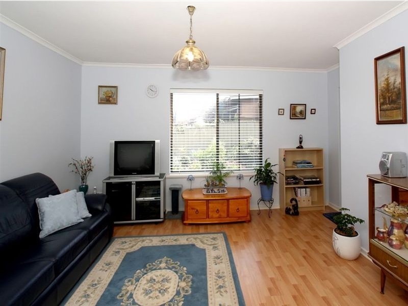 2/2 Gilbertson Road, Seacliff Park SA 5049