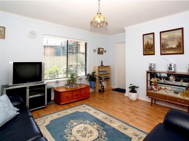 2/2 Gilbertson Road, Seacliff Park SA 5049