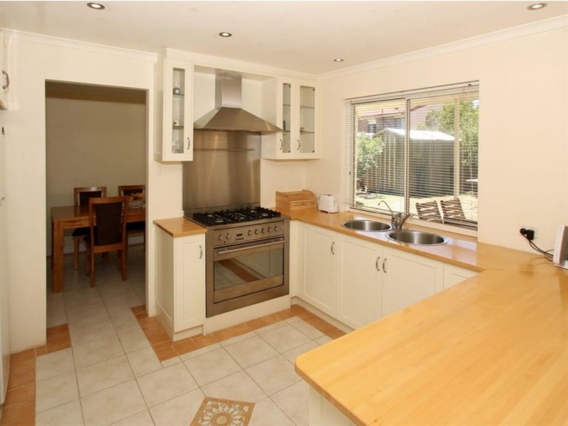 176 The Cove Road, Hallett Cove SA 5158