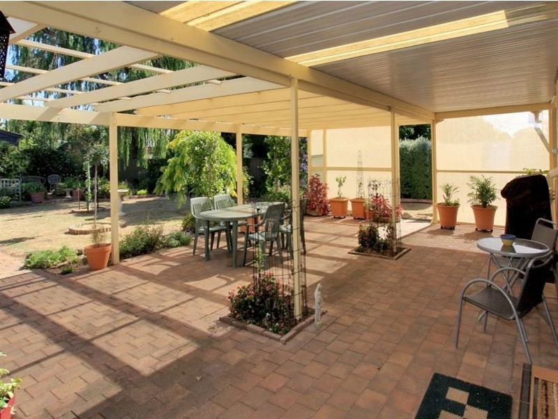 1 Bessie Street, Dover Gardens SA 5048