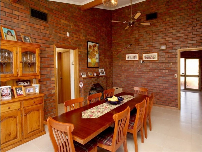 69 Hillcrest Drive, Eden Hills SA 5050