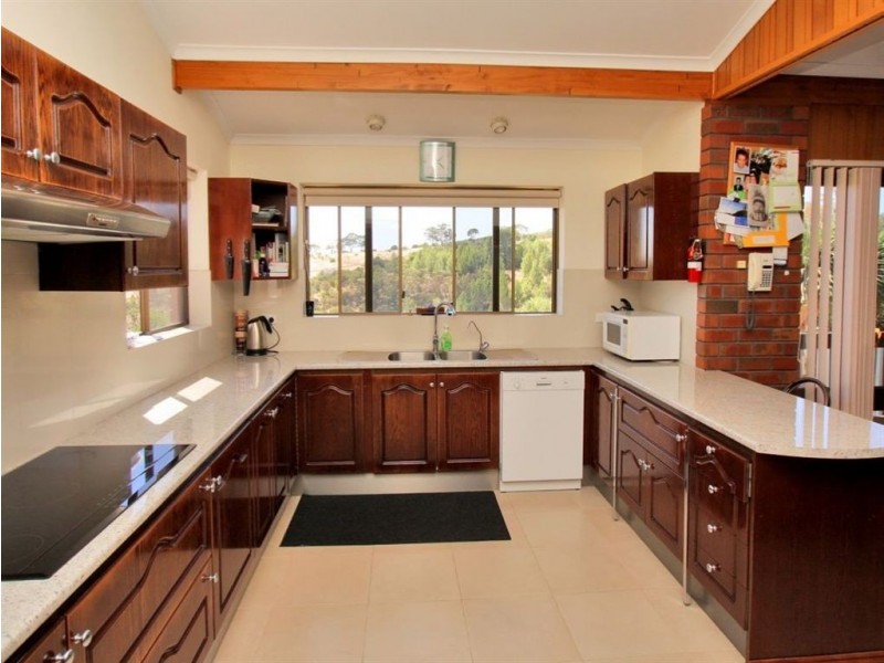 69 Hillcrest Drive, Eden Hills SA 5050