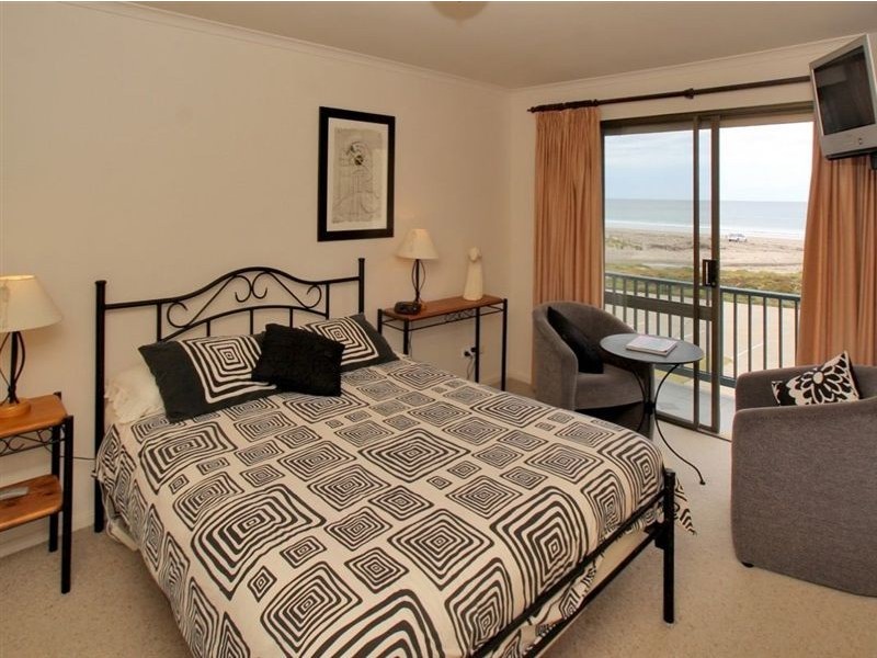 4/330 Esplanade, Moana SA 5169