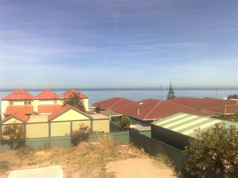 19 Grundy Tce, Christies Beach SA 5165