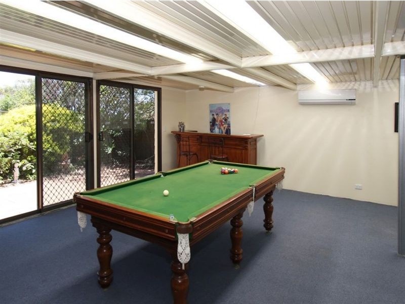 34 Dutchman Drive, Hallett Cove SA 5158