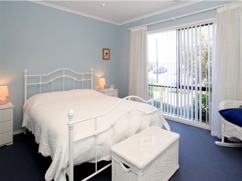 5 Nicholl Avenue, Aldinga Beach SA 5173