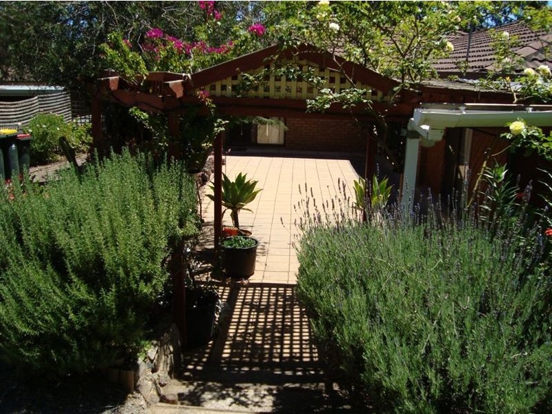 15 Tyson Avenue, Trott Park SA 5158