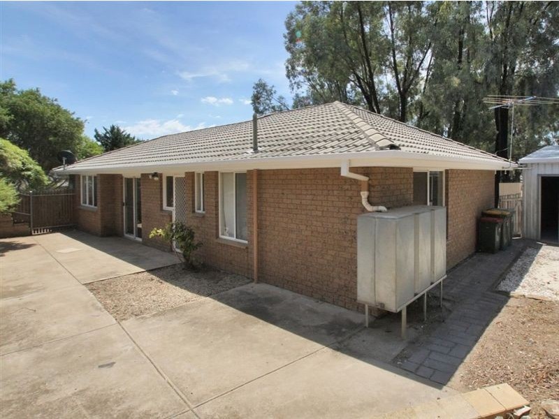 135 Lander Road, Trott Park SA 5158