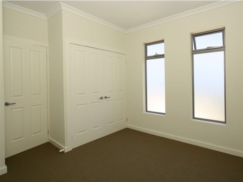 7B Myrtle Grove, Clovelly Park SA 5042