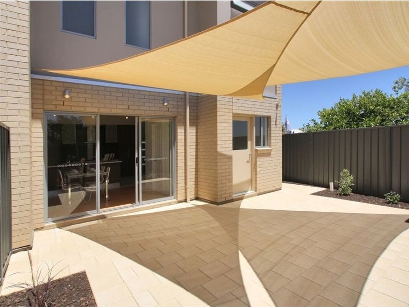 7B Myrtle Grove, Clovelly Park SA 5042