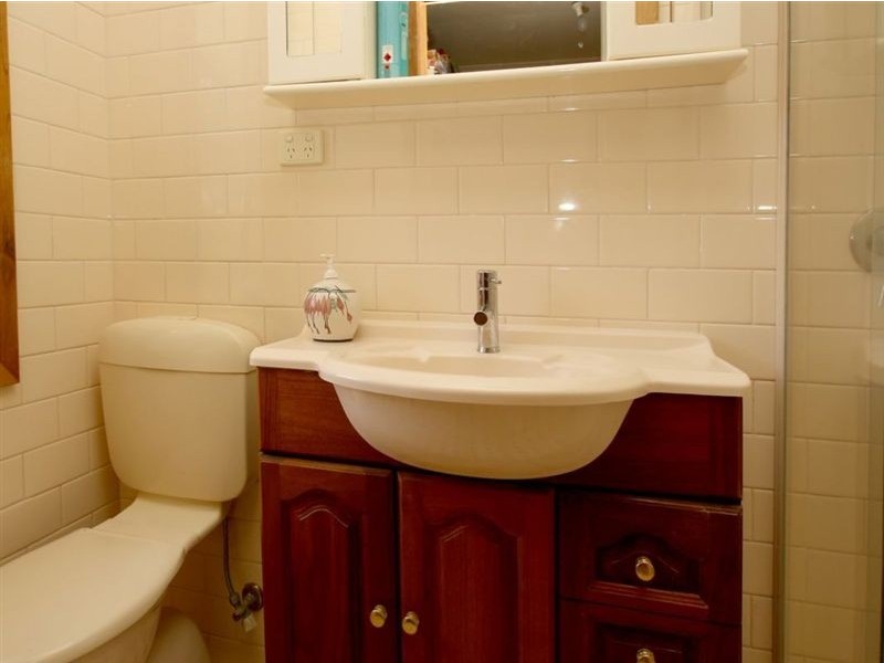 15 Banff Court, Happy Valley SA 5159