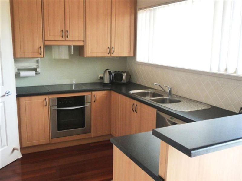 11 Fairhill Street, Hallett Cove SA 5158