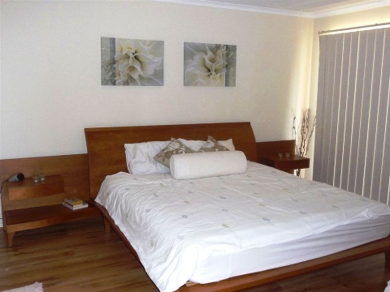 11 Fairhill Street, Hallett Cove SA 5158