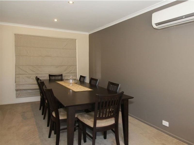 5 Klippel Avenue, Trott Park SA 5158