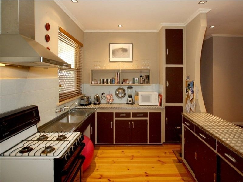 60 Halsey Road, Fulham SA 5024