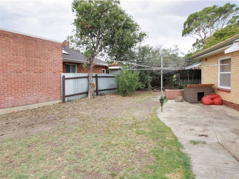 60 Halsey Road, Fulham SA 5024