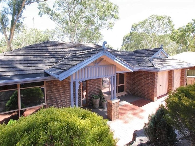 11 Whistler Grove, Flagstaff Hill SA 5159