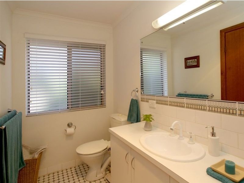 11 Whistler Grove, Flagstaff Hill SA 5159