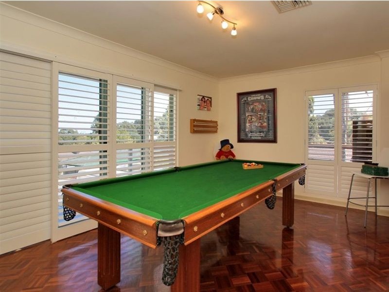 39 French Crescent, Trott Park SA 5158