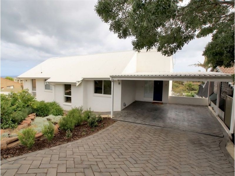 9 Kurrambi Crescent, Hallett Cove SA 5158