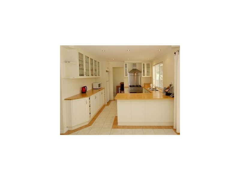 176 The Cove Road, Hallett Cove SA 5158