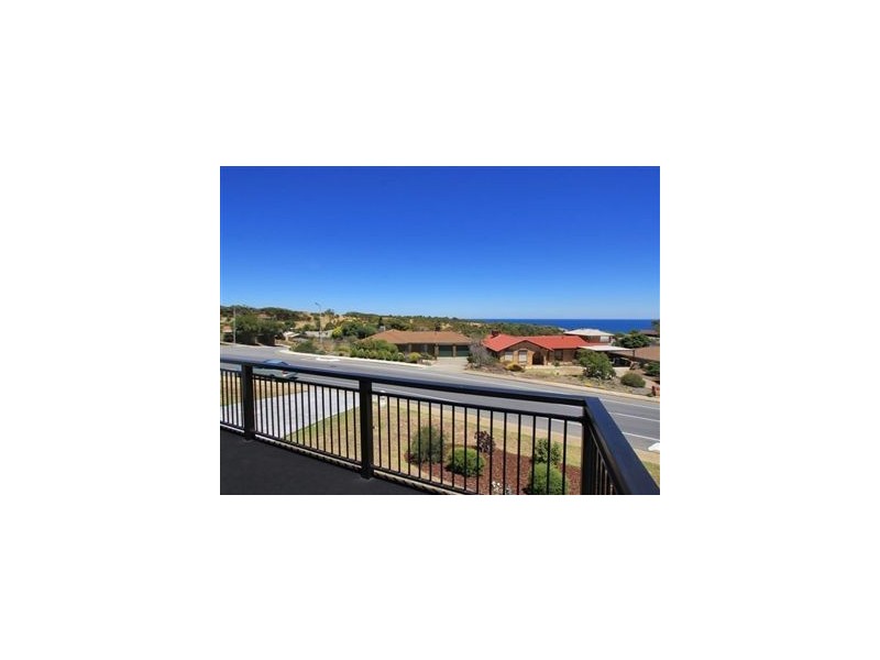 176 The Cove Road, Hallett Cove SA 5158