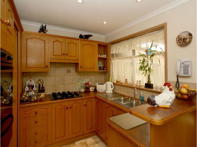 26 Whiteley Drive, Trott Park SA 5158