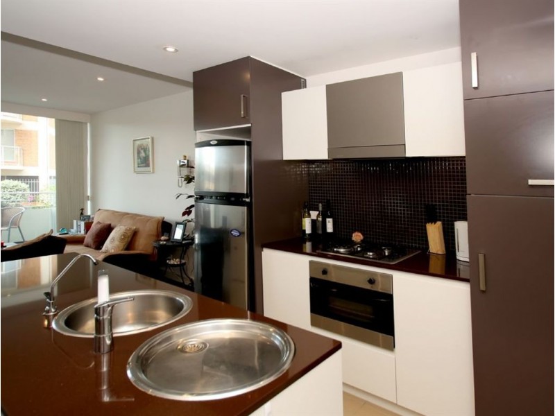 108/25 Colley Terrace, Glenelg SA 5045