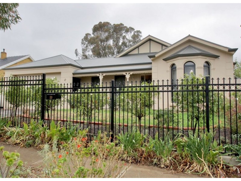 20 Myrtle Grove, Clovelly Park SA 5042