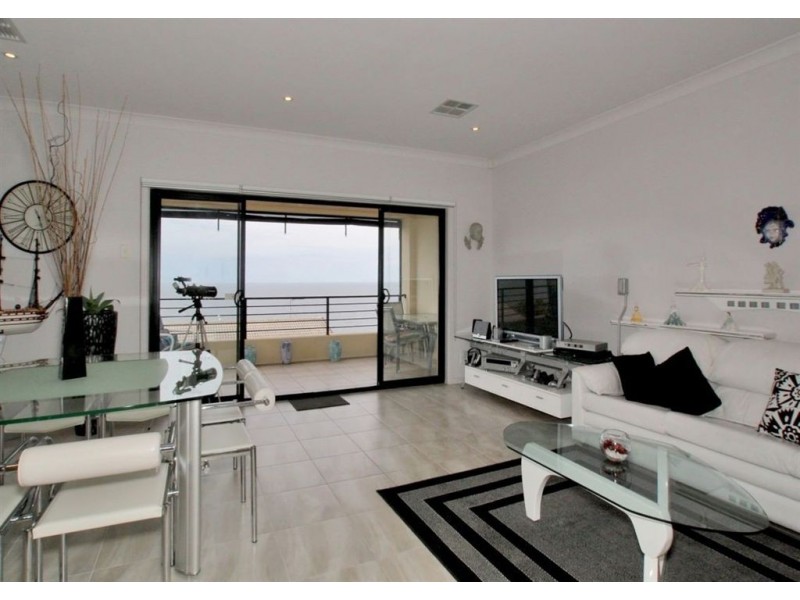 1/1 Fireball Avenue, Hallett Cove SA 5158