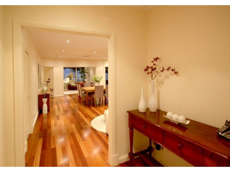 13 Holder Road, Hove SA 5048