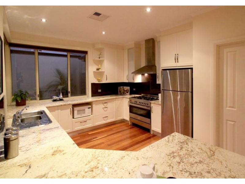 13 Holder Road, Hove SA 5048