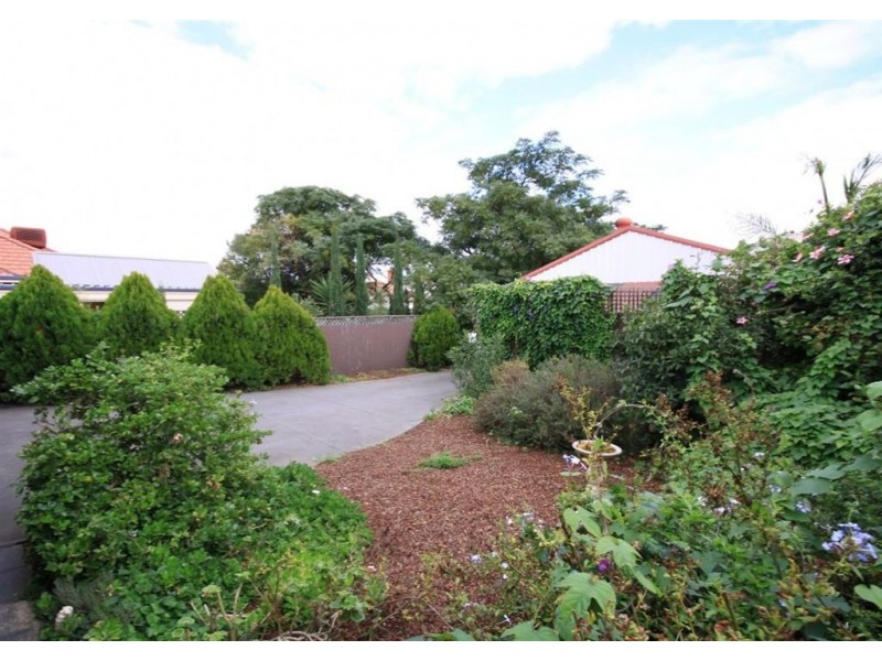 11 Harberton Road, South Brighton SA 5048