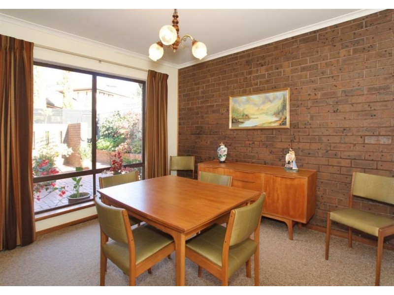 10 Dumphries Street, Flagstaff Hill SA 5159