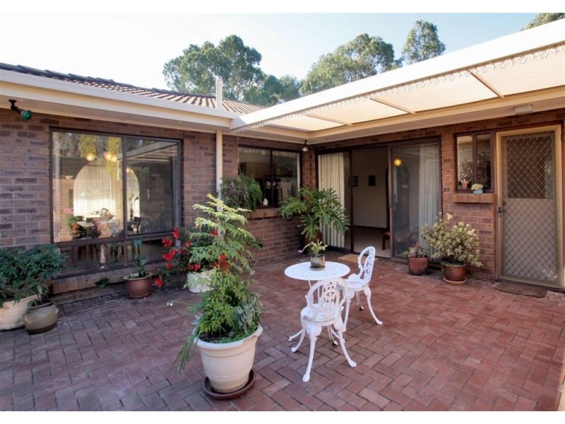 10 Dumphries Street, Flagstaff Hill SA 5159