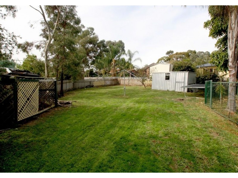 4 Lulworth Place, Flagstaff Hill SA 5159